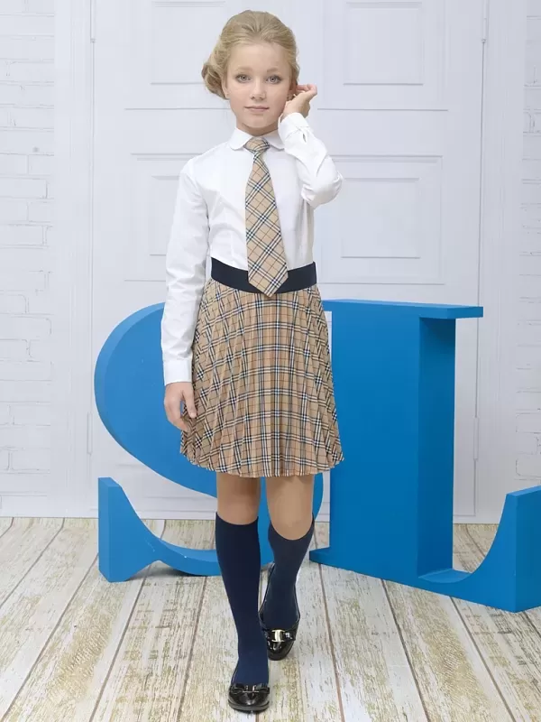 Школьная форма для праздника: выбираем нарядные наряды с "Sky Lake"